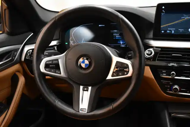 Musta Farmari, BMW 530 – KTV-510