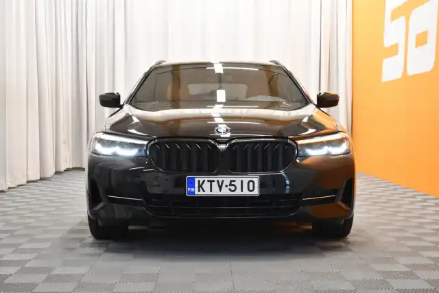 Musta Farmari, BMW 530 – KTV-510