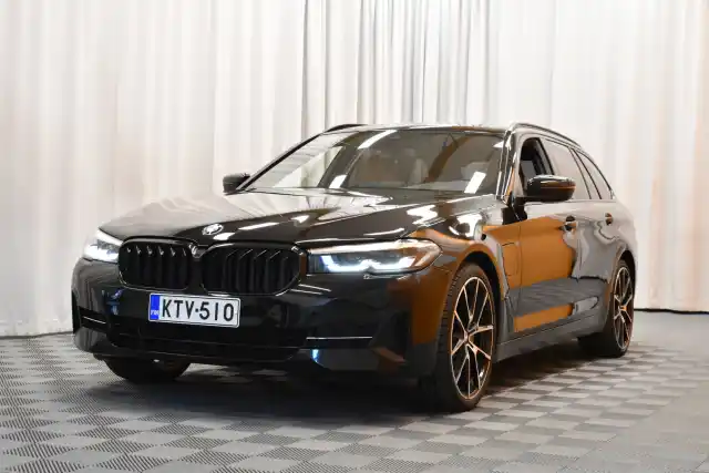 Musta Farmari, BMW 530 – KTV-510