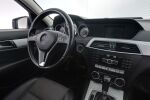 Harmaa Sedan, Mercedes-Benz C – KTV-742, kuva 10