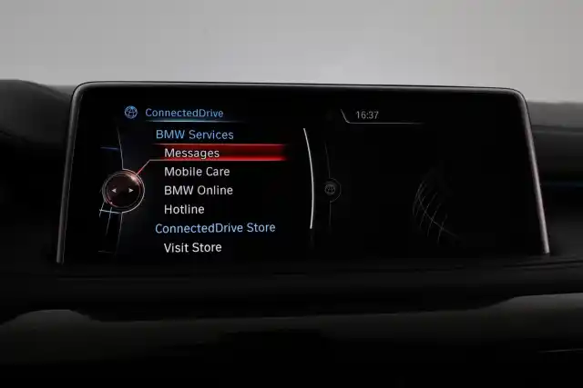 Musta Maastoauto, BMW X6 – KTX-733