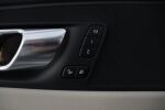 Valkoinen Maastoauto, Volvo XC60 – KUA-731, kuva 26