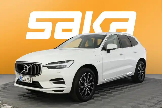 Valkoinen Maastoauto, Volvo XC60 – KUA-731
