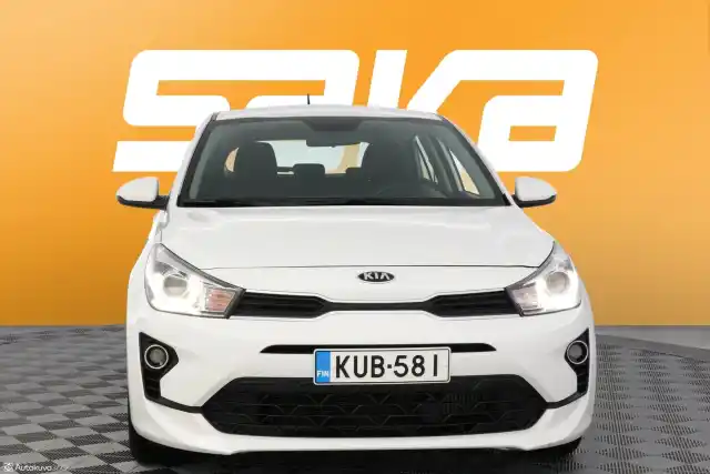 Valkoinen Viistoperä, Kia Rio – KUB-581