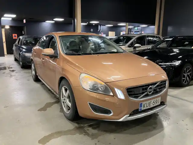 Volvo S60