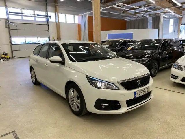Valkoinen Farmari, Peugeot 308 – KUE-970