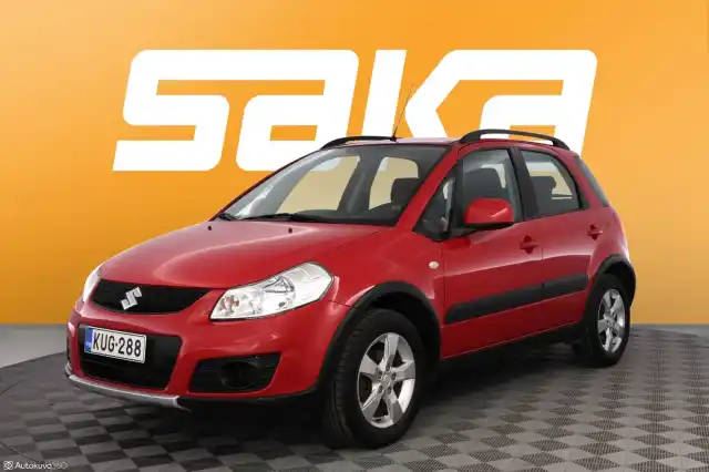 Punainen Viistoperä, Suzuki SX4 – KUG-288