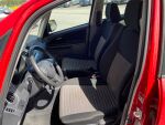 Punainen Viistoperä, Suzuki SX4 – KUG-288, kuva 5
