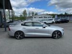 Harmaa Sedan, Volvo S60 – KUH-272, kuva 2