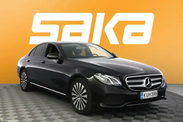 musta Sedan, Mercedes-Benz E – KUH-395