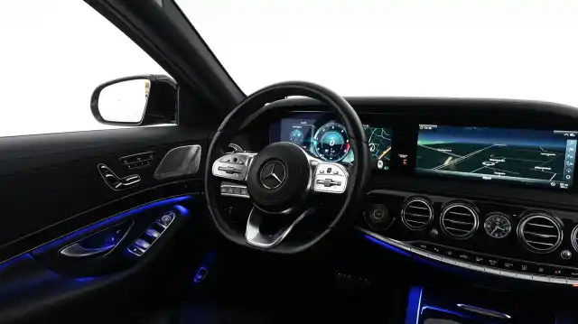 Musta Sedan, Mercedes-Benz S – KUH-986