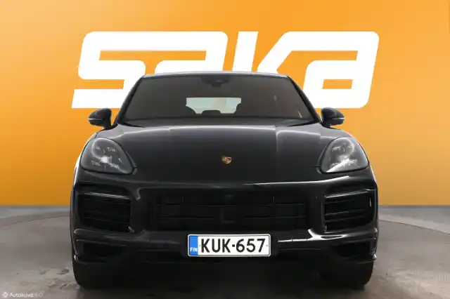 Musta Maastoauto, Porsche Cayenne – KUK-657