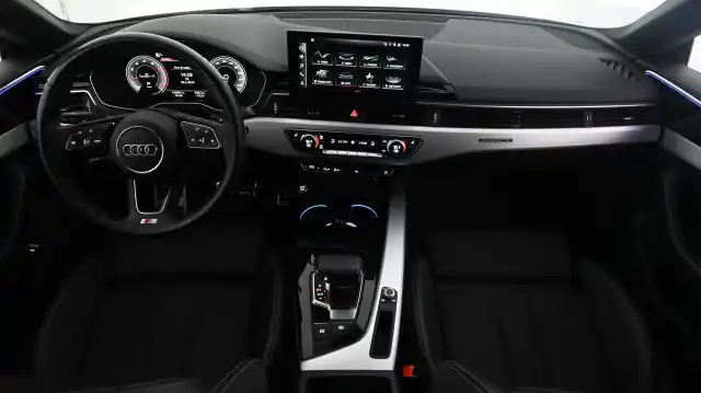 Valkoinen Coupe, Audi A5 – KUK-843