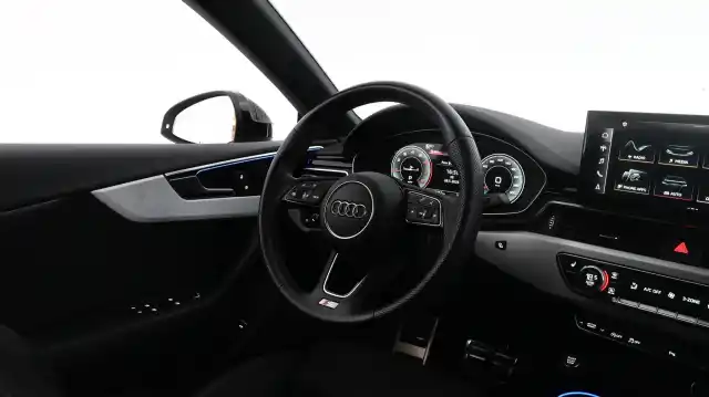 Valkoinen Coupe, Audi A5 – KUK-843
