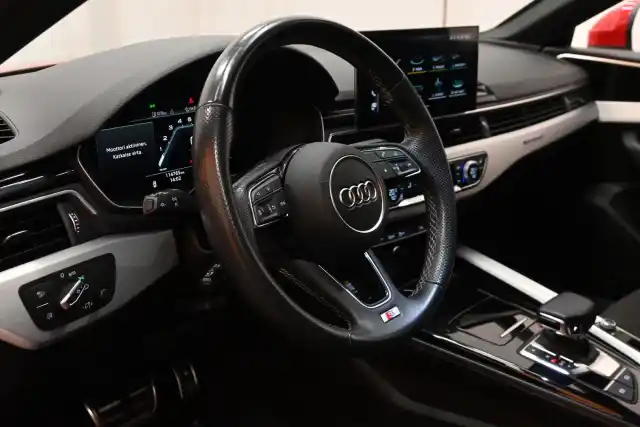 Punainen Viistoperä, Audi A5 – KUM-781