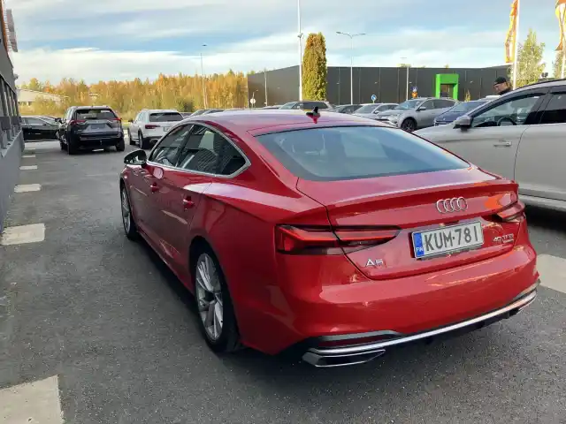 Punainen Viistoperä, Audi A5 – KUM-781