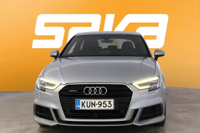 Harmaa Viistoperä, Audi A3 – KUN-953