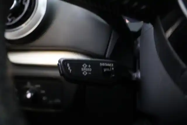 Harmaa Viistoperä, Audi A3 – KUN-953