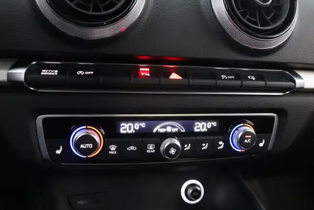 Harmaa Viistoperä, Audi A3 – KUN-953