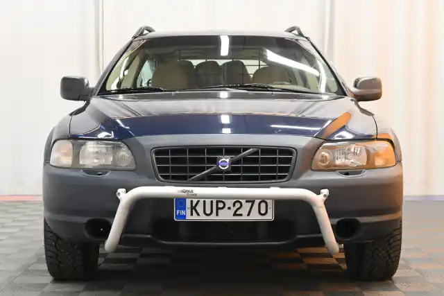 Sininen Farmari, Volvo XC70 – KUP-270