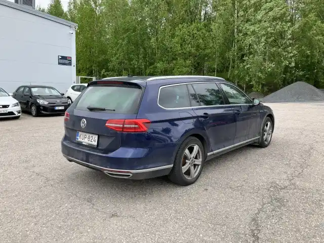 Sininen Farmari, Volkswagen Passat – KUP-824