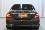 Ruskea Sedan, Mercedes-Benz E – KUR-435, kuva 5