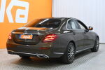 Ruskea Sedan, Mercedes-Benz E – KUR-435, kuva 6