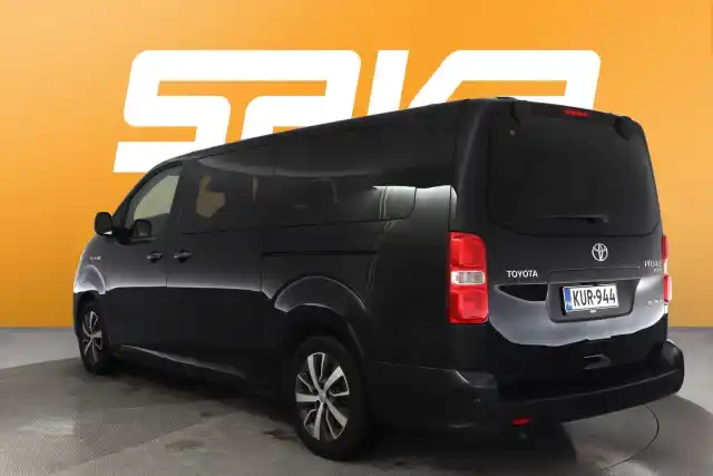 Musta Tila-auto, Toyota Proace Verso EV – KUR-944