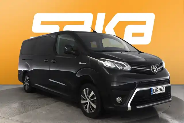 Musta Tila-auto, Toyota Proace Verso EV – KUR-944