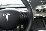 Musta Maastoauto, Tesla Model Y – KUS-316, kuva 17