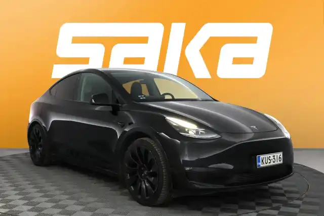 Musta Maastoauto, Tesla Model Y – KUS-316