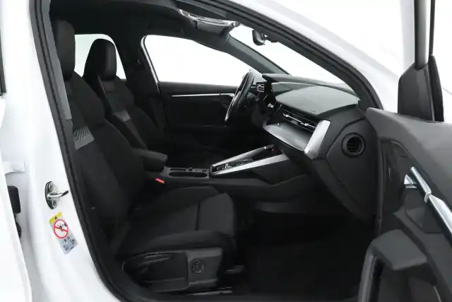 Valkoinen Viistoperä, Audi A3 – KUS-457