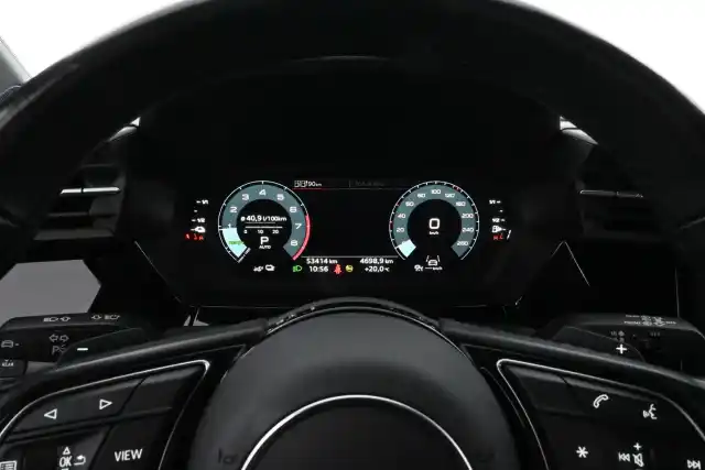Valkoinen Viistoperä, Audi A3 – KUS-457