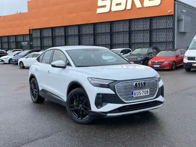 Audi Q4 e-tron