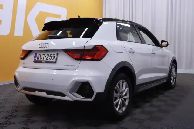 Valkoinen Viistoperä, Audi A1 – KUT-259