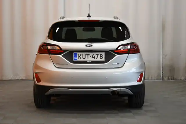 Harmaa Viistoperä, Ford Fiesta – KUT-478