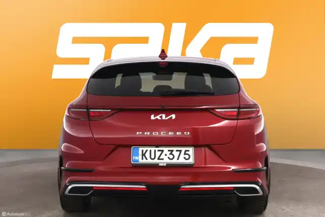 Punainen Farmari, Kia ProCeed – KUZ-375