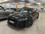 Musta Viistoperä, Audi A7 – KUZ-708, kuva 1