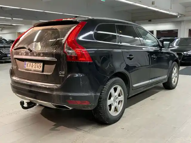 Musta Maastoauto, Volvo XC60 – KVA-249