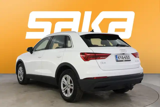 Valkoinen Maastoauto, Audi Q3 – KVA-650