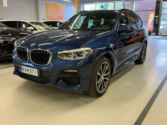 Sininen Farmari, BMW X3 – KVH-271