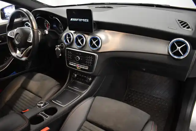 Hopea Coupe, Mercedes-Benz CLA – KVH-458