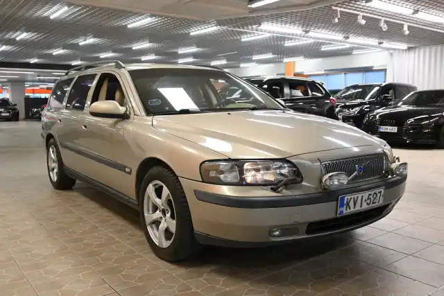 Volvo V70