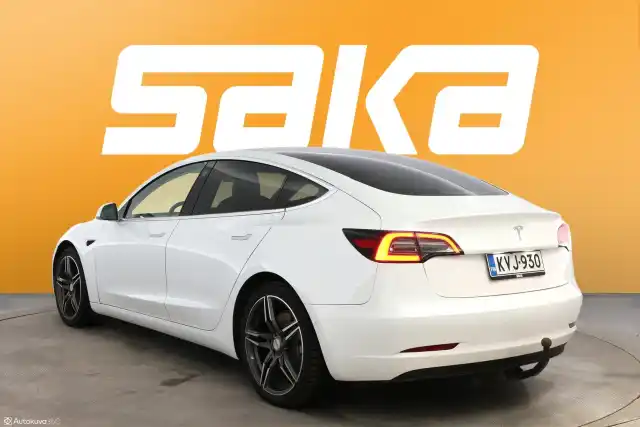 Valkoinen Sedan, Tesla Model 3 – KVJ-930