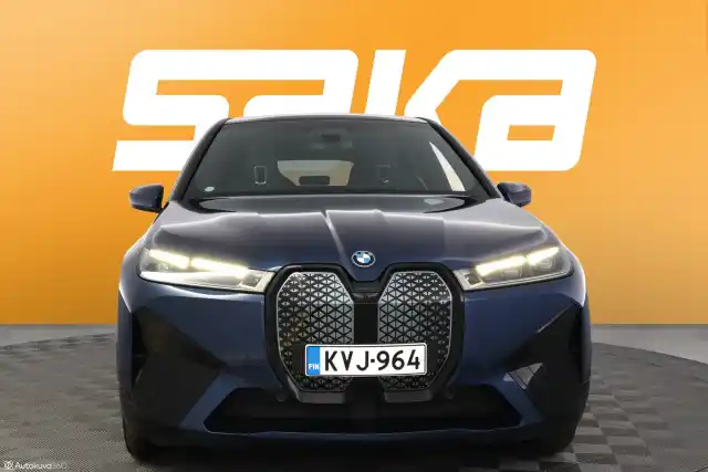 Sininen Maastoauto, BMW iX – KVJ-964