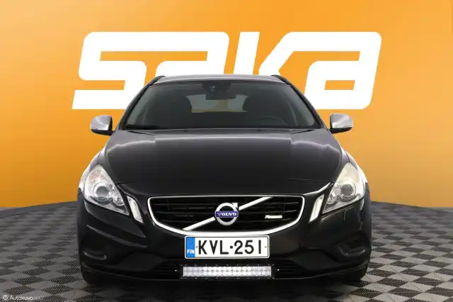 Musta Farmari, Volvo V60 – KVL-251