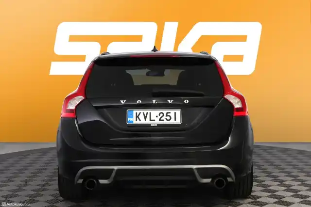 Musta Farmari, Volvo V60 – KVL-251