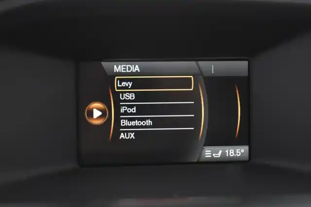 Musta Farmari, Volvo V60 – KVL-251