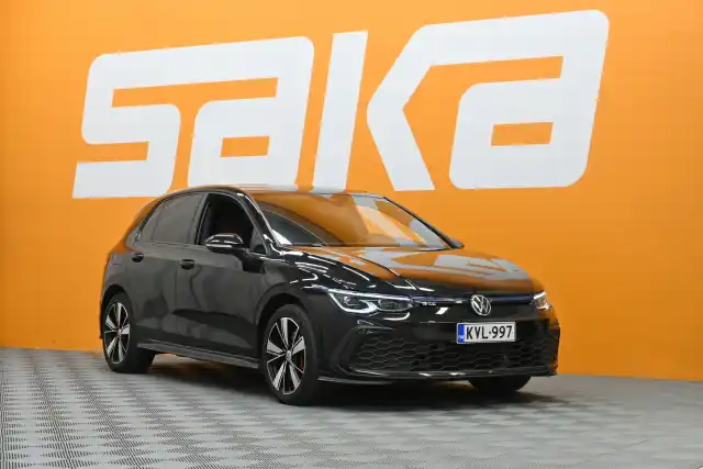 Musta Viistoperä, Volkswagen Golf – KVL-997