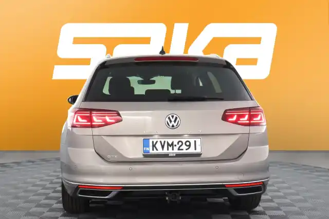 Ruskea Farmari, Volkswagen Passat – KVM-291